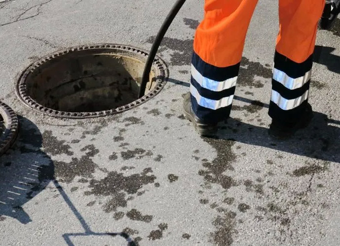 Curage debouchage bellone assainissement